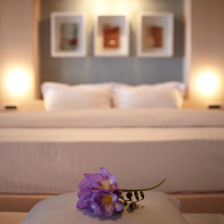 Voreina Gallery Suites Pyrgos Kallistis ภายนอก รูปภาพ